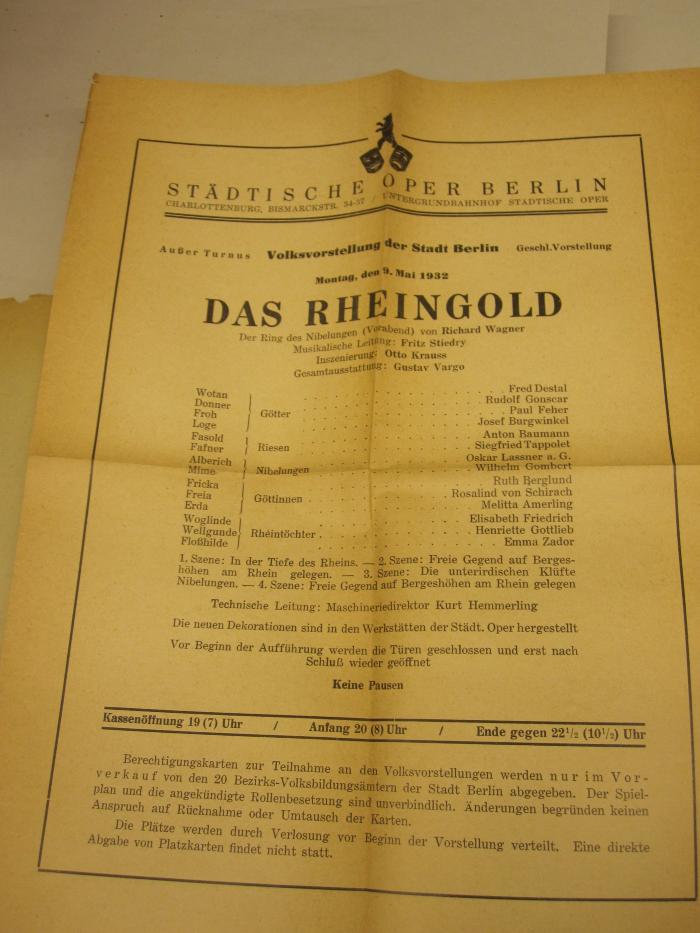  Das Rheingold : Vorspiel zu der Trilogie: Der Ring des Nibelungen (o.J.);-, Sonstiges Objekt: -; '[Einlage] Städtische Oper Berlin [Programmzettel / Besetzungsplan]'
