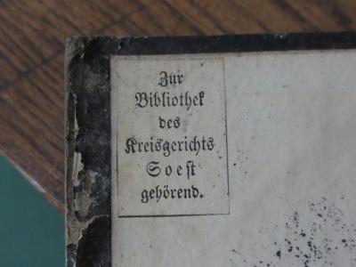 - (Kreisgericht Soest), Etikett: Name, Ortsangabe, Berufsangabe/Titel/Branche; 'Zur Bibliothek des Kreisgerichts Soest gehörend.'.  (Prototyp)
