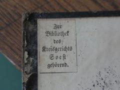 - (Kreisgericht Soest), Etikett: Name, Ortsangabe, Berufsangabe/Titel/Branche; 'Zur Bibliothek des Kreisgerichts Soest gehörend.'.  (Prototyp)