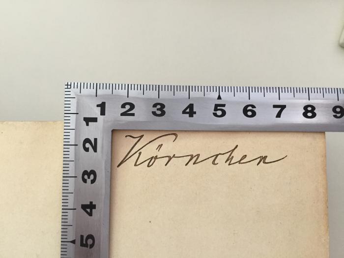 1 B 136&lt;2&gt;-2 : Die Briefe. Die johanneischen Schriften (1908);- (Körnchen, Hans), Von Hand: Autogramm; 'Körnchen'.  (Prototyp)