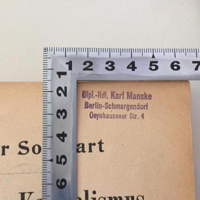 1 D 122&lt;5&gt;-2,1 : Das europäische Wirtschaftsleben im Zeitalter des Frühkapitalismus vornehmlich im 16., 17. und 18. Jahrhundert (1922);- (Manske, Karl), Stempel: Name, Ortsangabe; 'Dipl.-Hdl. Karl Manske
Berlin-Schmargendorf
Oeynhausener Str. 4'. 