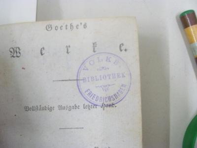 - (Volksbibliothek Friedrichshagen), Stempel: Name, Ortsangabe, Berufsangabe/Titel/Branche; 'Volks-Bibliothek Friedrichshagen'.  (Prototyp)