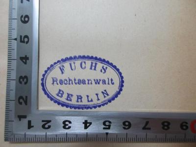 
1 D 229 : J. St. Mill's Ansichten über die sociale Frage und die angebliche Umwälzung der Socialwissenschaft durch Carey (1866);- (Fuchs, [?]), Stempel: Name, Ortsangabe; 'Fuchs
Rechtsanwalt
Berlin'. 