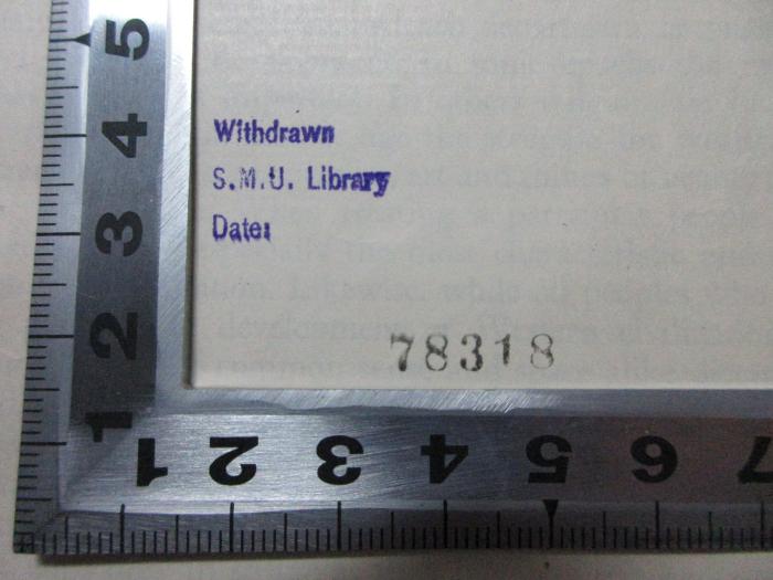- (Library of Southern Methodist University), Stempel: Name, Datum, Notiz; 'Withdrawn
S.M.U. Library
Date:
78311'. ;1 E 26-1 : The history of Western civilization (1935)