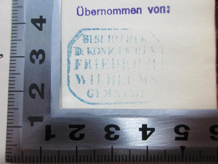 1 F 100<a>-1 : Graf Bismarck und seine Leute während des Krieges mit Frankreich 1870-1871 bis zur Beschießung von Paris (1899)</a>;- (Friedrich Wilhelm Gymnasium), Stempel: Name; 'Übernommen von:
Bibliothek 
D. Könk.[?]
Friedrich
Wilhelm
Gymnas[?]'. 