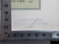 - (United States Information Center Berlin), Stempel: Name, Ortsangabe; 'United States
Information Center
Berlin'.  (Prototyp)