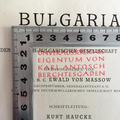 LSA OFh 820 : Bulgaria. Jahrbuch 1942 der Deutsch-Bulgarischen Gesellschaft e.V. Berlin (1942);- (Karl Antosch), Stempel: Name; 'unverausserliches Eigentum von Karl Antosch '. 