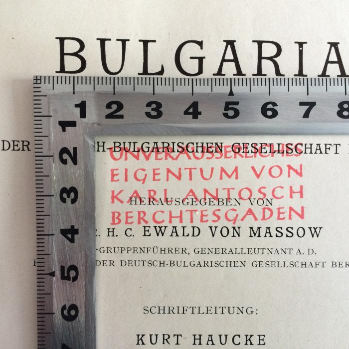 LSA OFh 820 : Bulgaria. Jahrbuch 1942 der Deutsch-Bulgarischen Gesellschaft e.V. Berlin (1942);- (Karl Antosch), Stempel: Name; 'unverausserliches Eigentum von Karl Antosch '. 