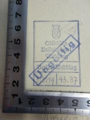 - (Städtische Volksbücherei Wedding), Stempel: Name, Ortsangabe, Wappen, Exemplarnummer, Besitzwechsel: makuliert; 'Städtische
Volksbücherei
Wedding
Berlin-Wedding
3:3119 43.87[handschriftlich]'. 