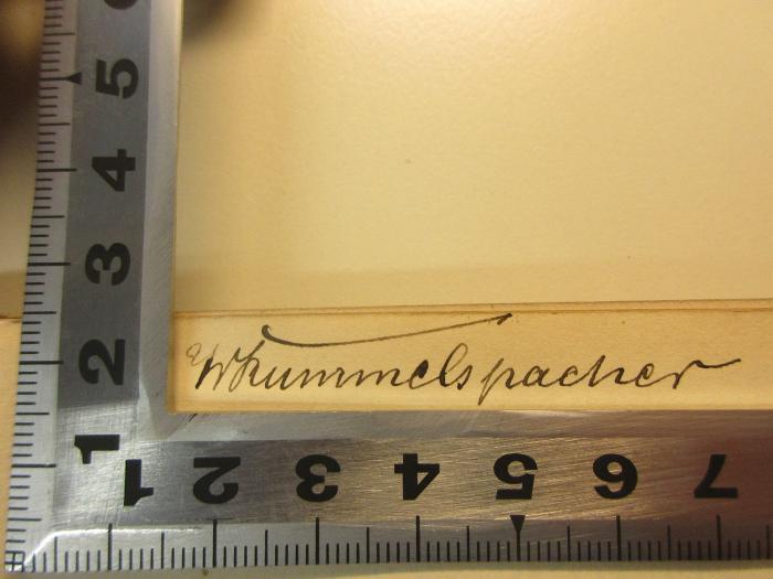 - (Hummelspacher, W.), Von Hand: Autogramm; 'W Hummelspacher'. ;
10 K 411&lt;*&gt; : Institutio Cyri (1897)