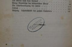 - (Perles, Joseph), Stempel: Name; 'Dr. J. Perles
Rabbiner.'. 
