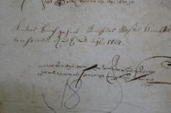 - (Umbstatt, Mosheh), Von Hand: Name, Ortsangabe, Widmung; 'Dieses Buch gehört Justus Moßes Umbstatt
von Hanau d 22ten Augt 1724'. 