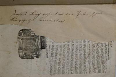 Asch7042 : טור אבן העזר (1858);- (Synagoge Friedrichstadt;Levy, Elkan Bermann ), Von Hand: Name, Widmung; 'Dieses Buch göhert an der Hebraieschen
Sinagoge zu Friedrichstadt'. ;- (unbekannt), Ausriss: -. 