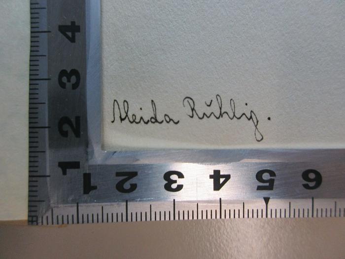 15 L 428 : Die Affenhochzeit : Novelle (1932);- (Rühlig, Aleida), Von Hand: Autogramm; 'Aleida Rühlig'. 