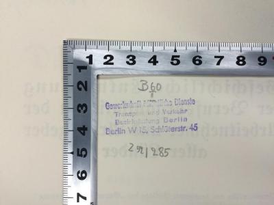 SA 993 / 3b (ausgesondert) : Die Berufsvereine. Geschichtliche Entwicklung der Berufsorganisationen der Arbeitnehmer und Arbeitgeber aller Länder.
Deutschland III Organisation der Arbeitgeber - gemeinsame Organisation (1908);- (Gewerkschaft öffentliche Dienste Transport und Verkehr Bezirksleitung Berlin), Stempel: Name, Ortsangabe; 'Gewerkschaft öffentliche Dienste Transport und Verkehr Bezirksleitung Berlin Berlin W 15, Schlüterstr. 45 I; 252 /285'. 