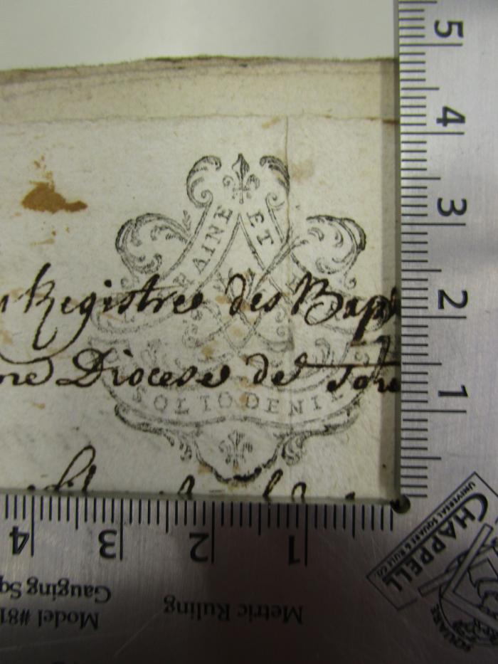  [Standesregister / Kirchenbuch von Verpel, Frankreich] (1751-1811);G45 / 2873 (Châlons-en-Champagne), Stempel: Name, Wappen; 'L [.]eraine et [.]ar un Solio de Niers'.  (Prototyp)