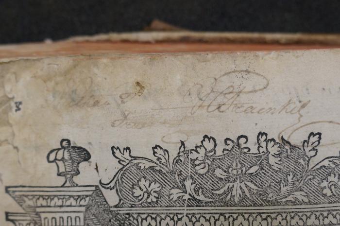 Asch7075 : ספר מצות גדול שחיבר הרב רבינו משה מקוצי (1546);- (Fraenkel, Nathan J. ), Von Hand: Autogramm; 'Nathan D  [J?] Fraenkel'. 