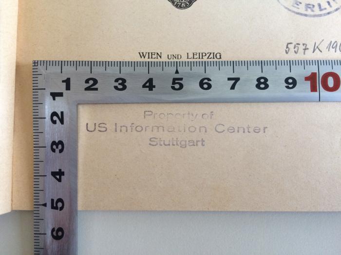 M 70 May (ausgeschieden) : Der typische Verlauf sozialer Bewegungen (1925);- (American Library of Information), Stempel: Name, Ortsangabe; 'Property of US Information Center Stuttgart'. 