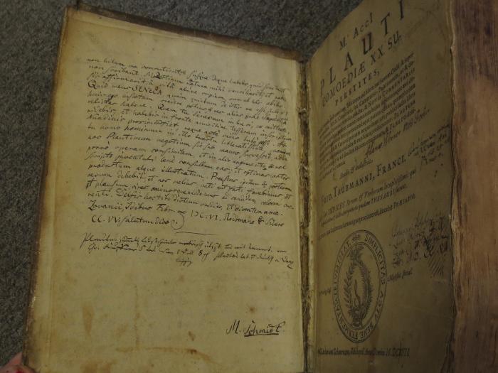 Cn 800 : M. Acci Plauti Comoediae XX. SU (1722);- (Schmidt, M.), Von Hand: Name, Notiz; '[...] M. Schmidt.'. 