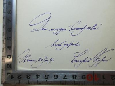 - (Suphan, Bernhard Ludwig), Von Hand: Autogramm, Ortsangabe, Datum, Widmung; 'Der "einzigen" "Candidatin"
Arsus gesinnt
[Übersetzung: Arsus = brennend]
Weimar, 24. Juni 98. Bernhard Suphan'. ;14 L 175 : Goethe und Maria Paulowna : zum 24. Juni 1898 : Festschrift des Goethe- und Schiller-Archivs im Aufträge des Erbgrossherzogs (1898)