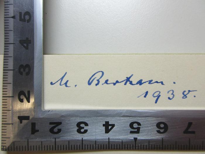 14 L 193 : Der dankbare Patient : mit Zeichnungen des Patienten (1937);- (Bertram, M.), Von Hand: Autogramm, Datum; 'M. Bertram
1938.'. 