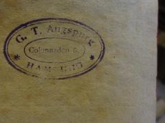 - (Augspurg, G. T.), Stempel: Name, Ortsangabe; 'G. T. Augspurg Colonnaden 3.
Hamburg'. 