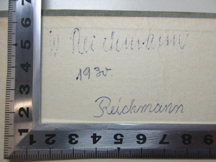 - (Reichmann, W.), Von Hand: Autogramm, Datum; 'W. Reichmann
1930.
Reichmann'. ;14 L 850 : Matrosen : Erinnerungen, ein Skizzenbuch: handelt von Wasser und blauem Tuch (1928)