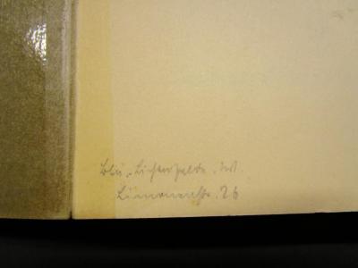 Wi 138 75: Volk und Wirtschaft : zugleich eine Einführung in das deutsche Wirtschaftsleben (1935);- (Bechtel, [?]), Von Hand: Notiz; 'Bln.-Lichtenrade. W.
Limonenstr. 26'. 