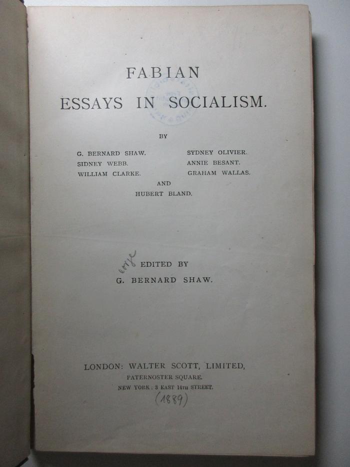5 D 360 : Fabian essays in socialism (1889)