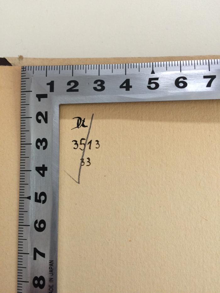 G 2 MOS2 (ausgeschieden) : Die Selbstverwaltung der Wirtschaft in den Industrie und Handelskammern (1927);- (Deutscher Metallarbeiter-Verband), Von Hand: Signatur; 'Dt 3513 33'. 