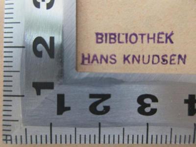 - (Knudsen, Hans), Stempel: Name, Notiz; 'Bibliothek
Hans Knudsen'. ;38/76/51026(2) : Dr. Gräsler, Badearzt : Erzählung (1930)