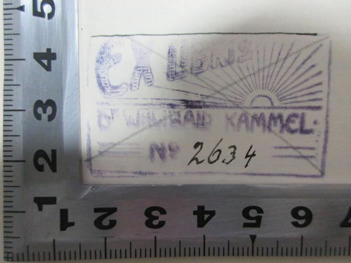 - (Kammel, Willibald), Stempel: Exlibris, Berufsangabe/Titel/Branche, Name, Abbildung, Nummer; 'Ex Libris
Dr. Willibald Kammel
No. 2634 [handschriftlich]'. ;3 G 214 : Dreissig Jahre Frauenstudium in Österreich 1897 bis 1927 : Festschrift herausgegeben anlässlich der 30jährigen Frauenstudiumjubiläums (1927)