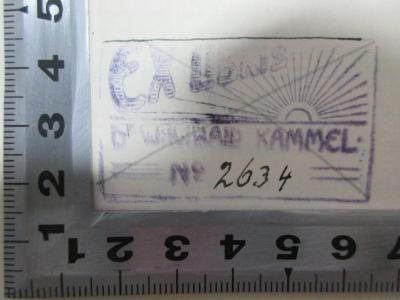 - (Kammel, Willibald), Stempel: Exlibris, Berufsangabe/Titel/Branche, Name, Abbildung, Nummer; 'Ex Libris
Dr. Willibald Kammel
No. 2634 [handschriftlich]'. ;3 G 214 : Dreissig Jahre Frauenstudium in Österreich 1897 bis 1927 : Festschrift herausgegeben anlässlich der 30jährigen Frauenstudiumjubiläums (1927)