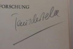 - (Öffentliche Wissenschaftliche Bibliothek. Tauschstelle;Reichstauschstelle), Von Hand: Name; 'Tauschstelle'.  (Prototyp)