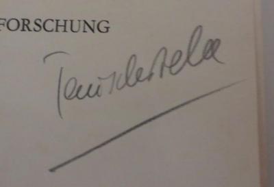  Beiträge zur Geschichte der Heraldik (1939);- (Öffentliche Wissenschaftliche Bibliothek. Tauschstelle;Reichstauschstelle), Von Hand: Name; 'Tauschstelle'.  (Prototyp)