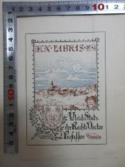 - (Stutz, Ulrich), Etikett: Exlibris, Wappen, Name, Berufsangabe/Titel/Branche, Ortsangabe, Datum, Abbildung; 'Ex Libris
Ulrich Stutz
der Rechte Doctor
&amp; Professor

R. A. Nüscheler
Paris 1903'. 