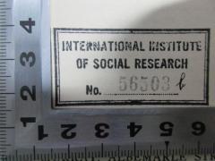 - (International Institute of Social Research), Stempel: Name, Nummer; 'International Institute 
of Social Research
No. 56503b'. 