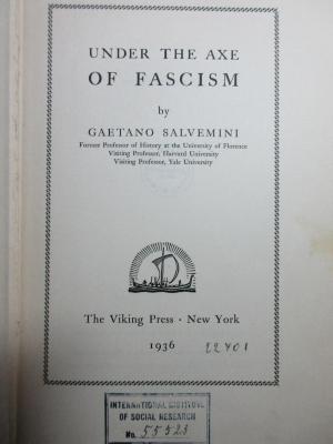 5 W 218 : Under the axe of fascism (1936)