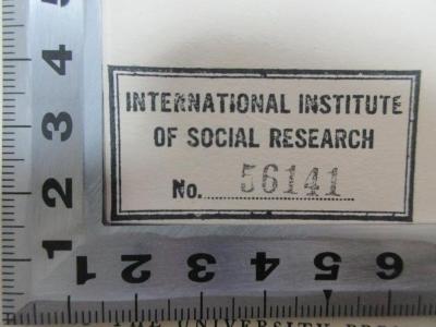 5 W 871 : The Defensor pacis of Marsilius of Padua (1928);- (International Institute of Social Research), Stempel: Name, Nummer; 'International Institute 
of Social Research
No. 56141'. 
