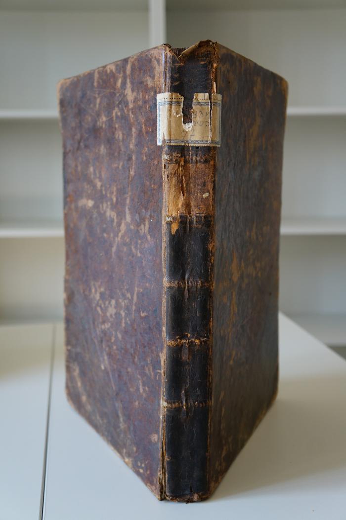 Asch7159 : ספר מחצית השקל : שחיבר כבוד חכם הכולל (1817);- (unbekannt), Etikett: Notiz, Nummer; 'מחצית השקל 
77'. 
