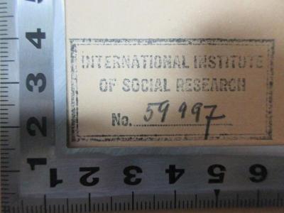 5 W 696&lt;41&gt; : Kriegsverpflichtete Preisbildung : mit einem Anhang: Anweisung des Reichskommissars für die Preisbildung zur Durchführung der §§ 22 ff der Kriegswirtschaftsverordnung im Bereich der Reichsgruppe Industrie und Anweisung des Reichskommissars für die Preisbildung zur Durchführung der §§ 22ff der Kriegswirtschaftsverordnung im Bereich des Handels (1941);- (International Institute of Social Research), Stempel: Name, Nummer; 'International Institute 
of Social Research
No. 59997[handschriftlich]'. 