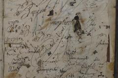 - (Gumperich, Noa ;Wolf, Samuel), Von Hand: Name, Ortsangabe; 'Gumperich Noa in Casel

Samuel Wolf'. 