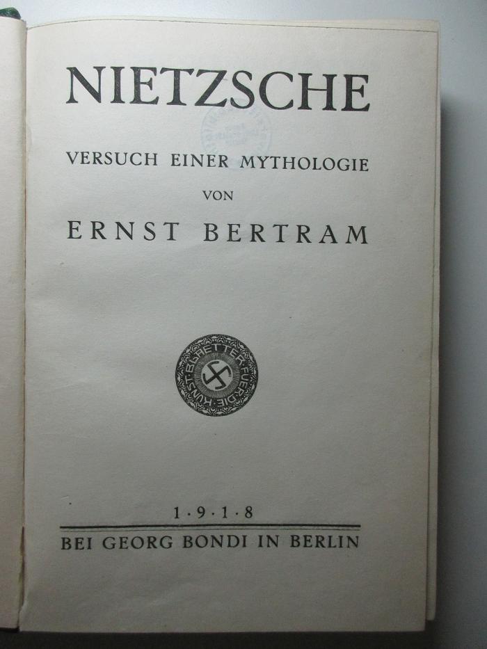 2 G 31<a> : Nietzsche : Versuch einer Mythologie (1918)</a>