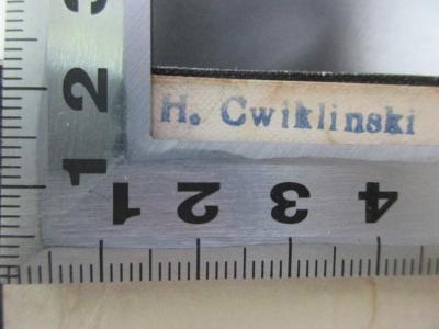 - (Cwiklinski, H.), Stempel: Name; 'H. Cwiklinski'. ;2 G 48-2 : Die Welt als Wille und Vorstellung (1905)
