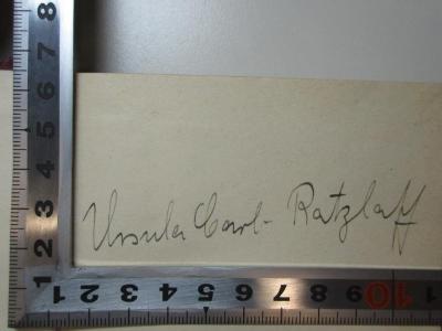 - (Carl-Ratzlaff, Ursula), Von Hand: Autogramm; 'Ursula Carl-Ratzlaff'. ;9 N 61&lt;5&gt; : Evasion littéraires (1935)