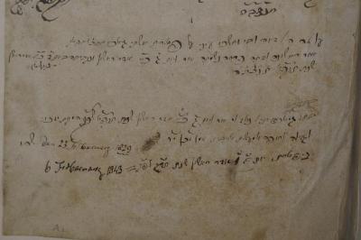 Asch7188 : ספר מנורת המאור (1722);- (Bat Lev Falḳ, Giṭkha), Von Hand: Name, Datum; 'בת גיטכא תיו נולד וי אור ליום ג׳ כ׳׳א אדר ראשון שנת תקפ׳׳ט לפ׳׳ק מקוב יזכני
וגדלה וחופה אמעשים טובים אמן וכן י׳׳ר
den 23. February 1829
בנפפטרת יום ב׳ ו׳ אדר ראשון שנת תר׳׳ג לפ׳׳ק
6. February 1843'. 