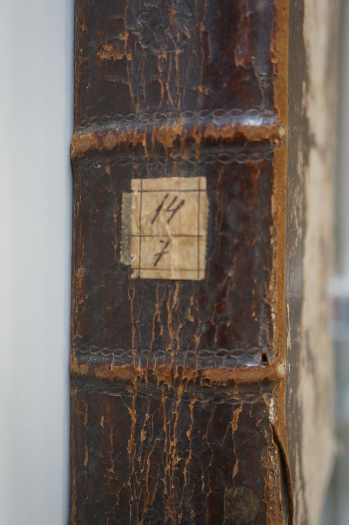 Asch7167 : עין יעקב עם כתנות אור (1791);- (unbekannt), Von Hand: Signatur; '14
7'. 