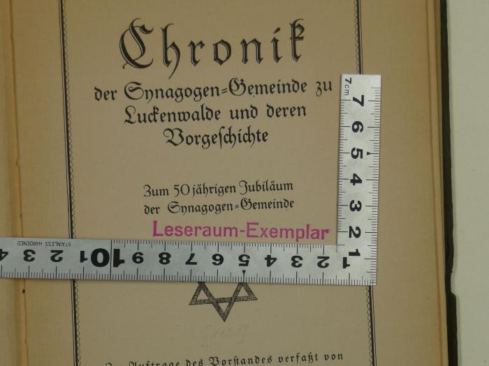- (Jüdische Gemeinde zu Berlin), Stempel: Notiz; 'Leseraum-Exemplar'. 
