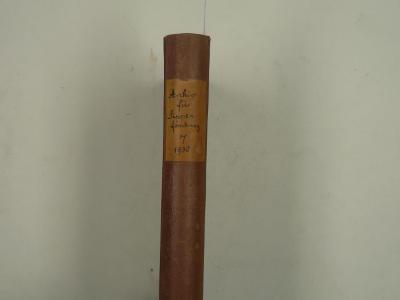 - (Reichsstelle für Sippenforschung (Berlin)), Etikett: Inventar-/ Zugangsnummer, Ortsangabe, Name; 'Archiv für Sippenforschung
7
1930'. 