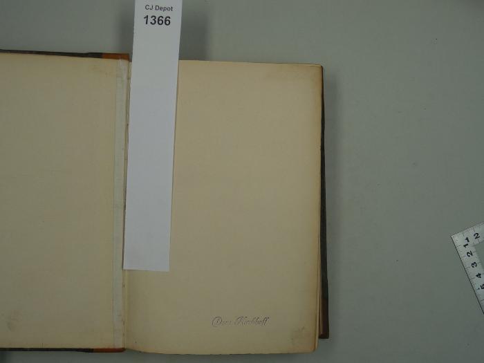 - (Kirchhoff, Dora), Stempel: Name; 'Dora Kirchhoff'. 